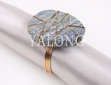 4033100040105 Accessories