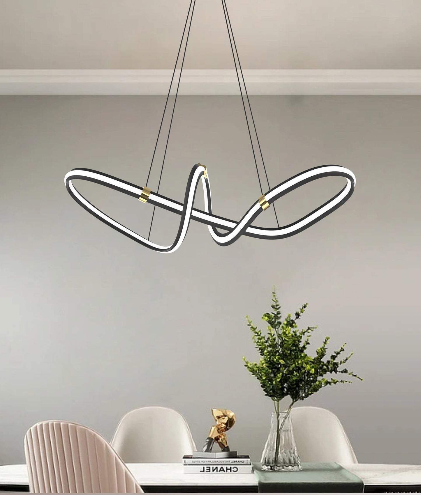 4033100043570 Chandeliers