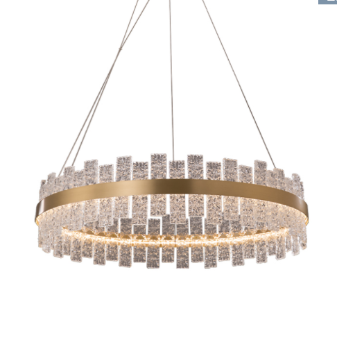 4033100044584 Chandeliers