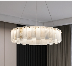 4033100045641 Chandeliers